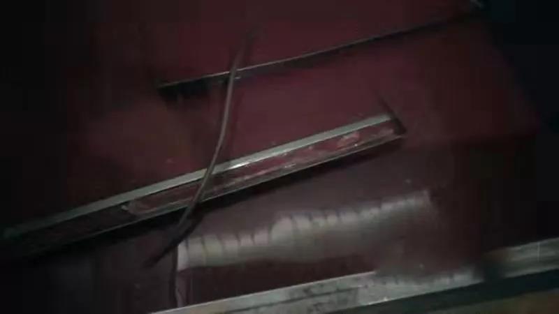 東莞龍背嶺驚現(xiàn)“紅水河”，一企業(yè)涉嫌偷排被立案調(diào)查